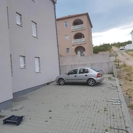 16998c * Novi Vinodolski