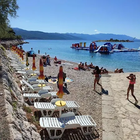 16998c Apartman Novi Vinodolski